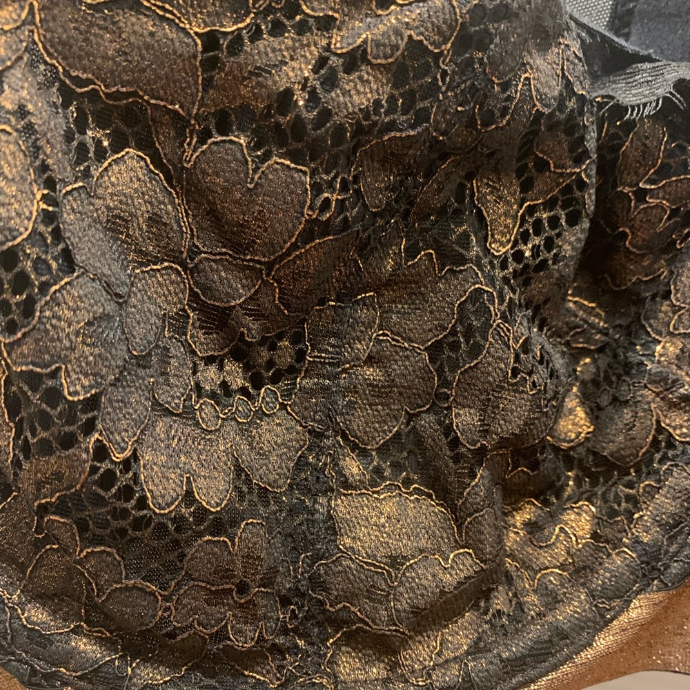 Cacique Unlined Full Coverage Black and Gold Lace Bra Size 44DDD - Picture 4 of 9